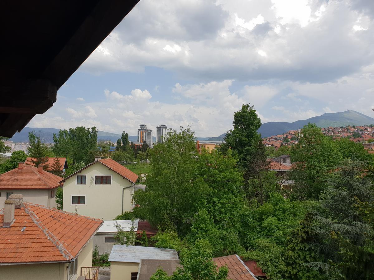 Hostel Gonzo Сараево Экстерьер фото