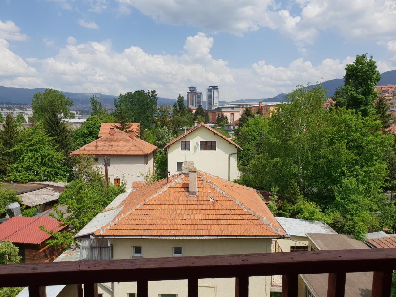 Hostel Gonzo Сараево Экстерьер фото