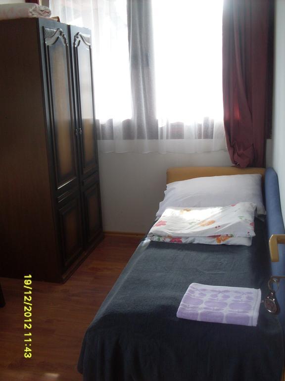 Hostel Gonzo Сараево Экстерьер фото